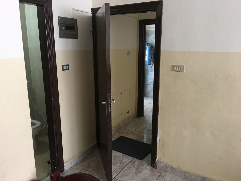 Aljazeera Hotel Apartments 암만 외부 사진