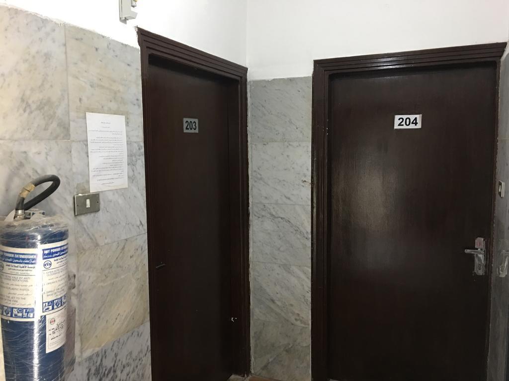 Aljazeera Hotel Apartments 암만 외부 사진
